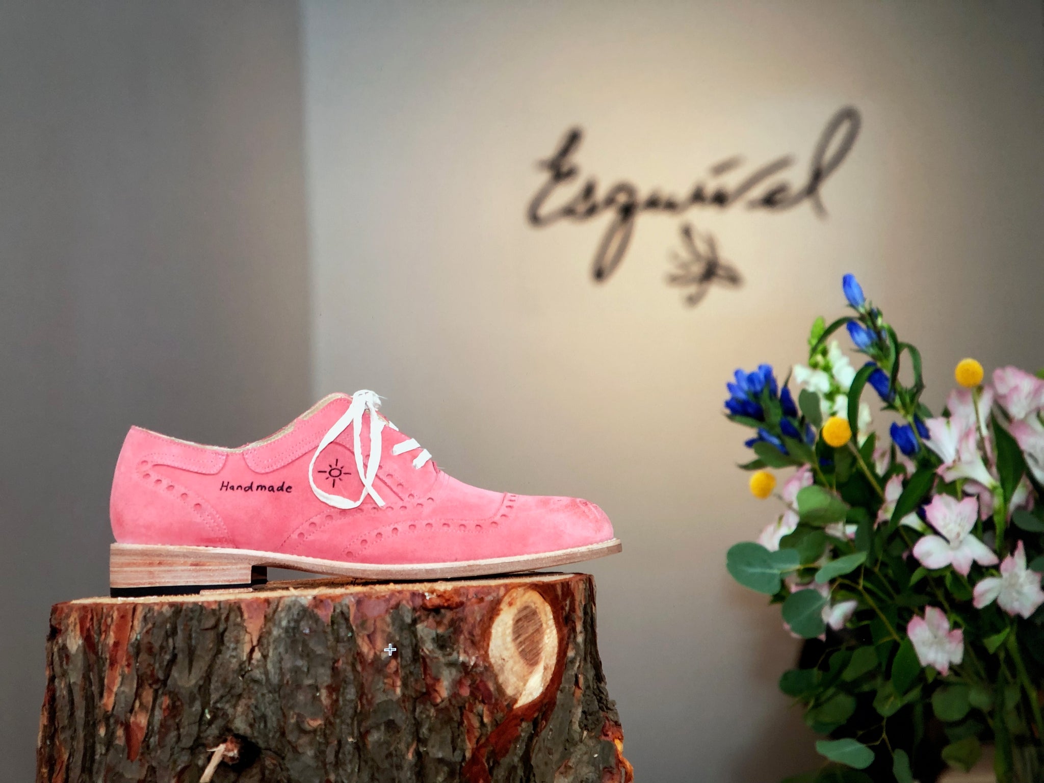Esquivel Light Blue Vanas Oxfords Size 10 Esquivel White and Navy Blue Oxfords size 5 - joarbit.com main image 2